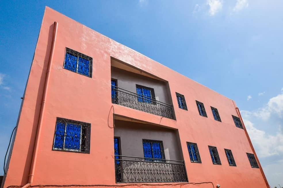 Appartements Neuf De Haut Standing Dm & Ng A Bafoussam Eksteriør bilde
