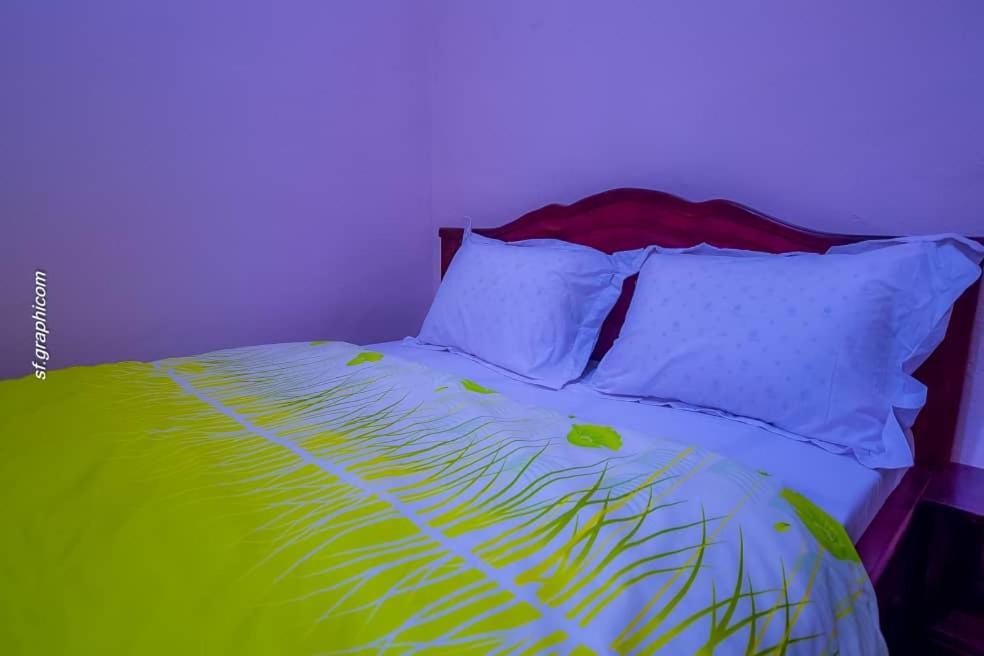 Appartements Neuf De Haut Standing Dm & Ng A Bafoussam Eksteriør bilde